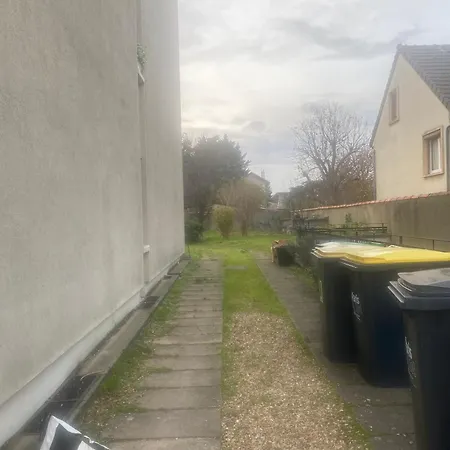 Grand Avec Terrasse Et Jardin * Saint-Maur-des-Fosses